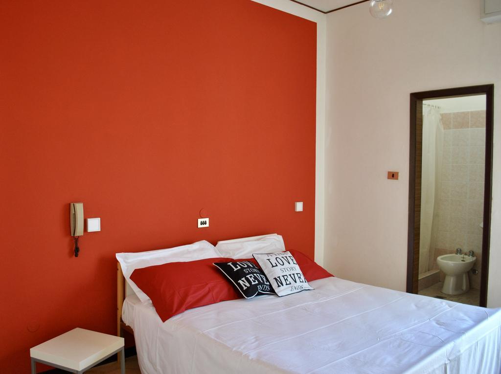 Altro Hotel Беллария-Иджеа-Марина Экстерьер фото